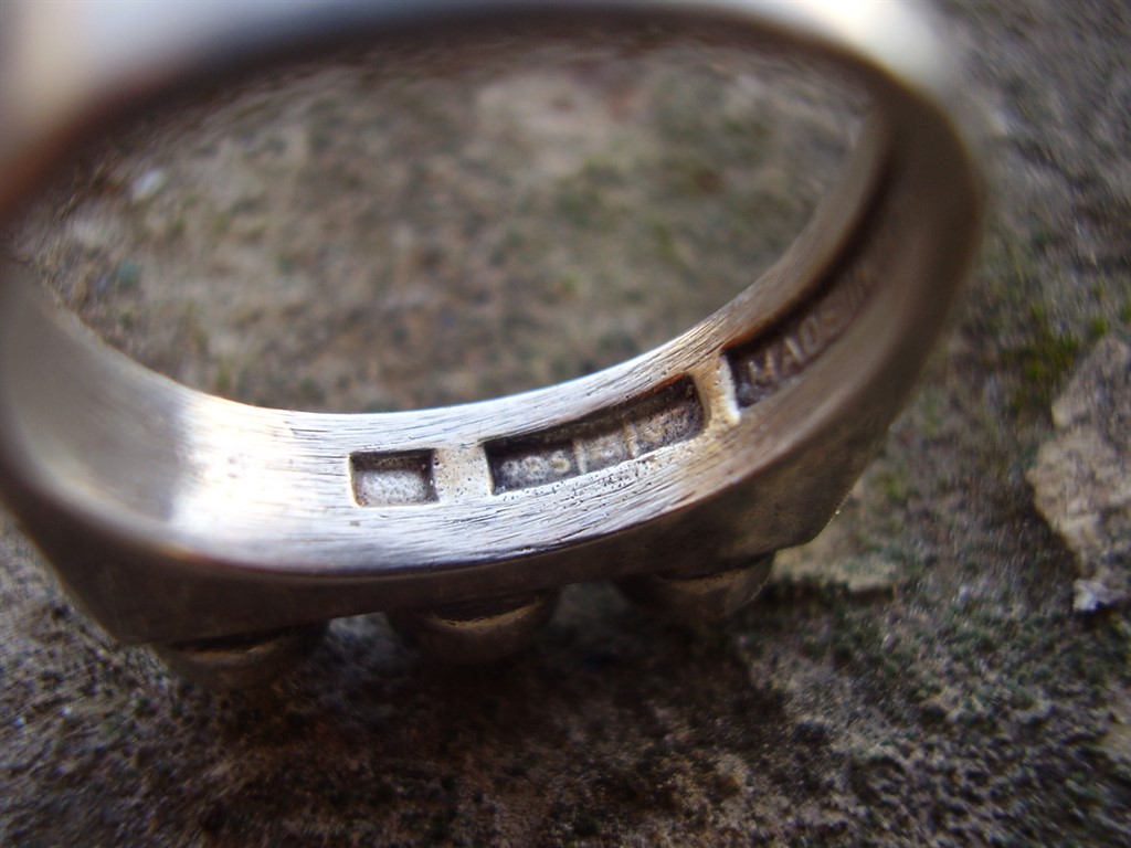 Finland Modernist silver and labradorite ring 1974 - Image 4
